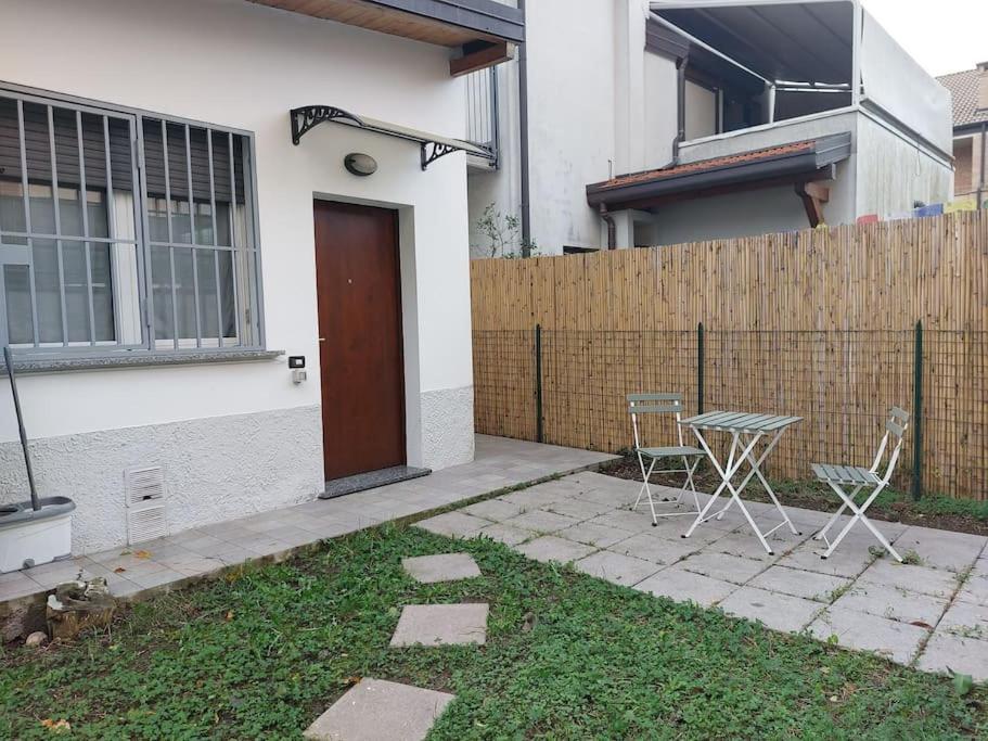 Smile Home! Graziosa Casa Con Parcheggio E Giardino Bovísio-Masciago Milanese Exteriör bild